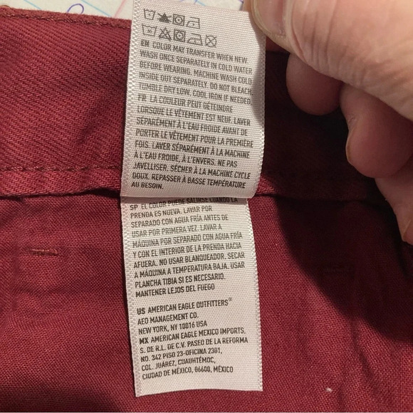 AMERICAN EAGLE  Sz 14 Extra Long 100% Cotton Mom Style Distresses Jeans NEW - Picture 10 of 16